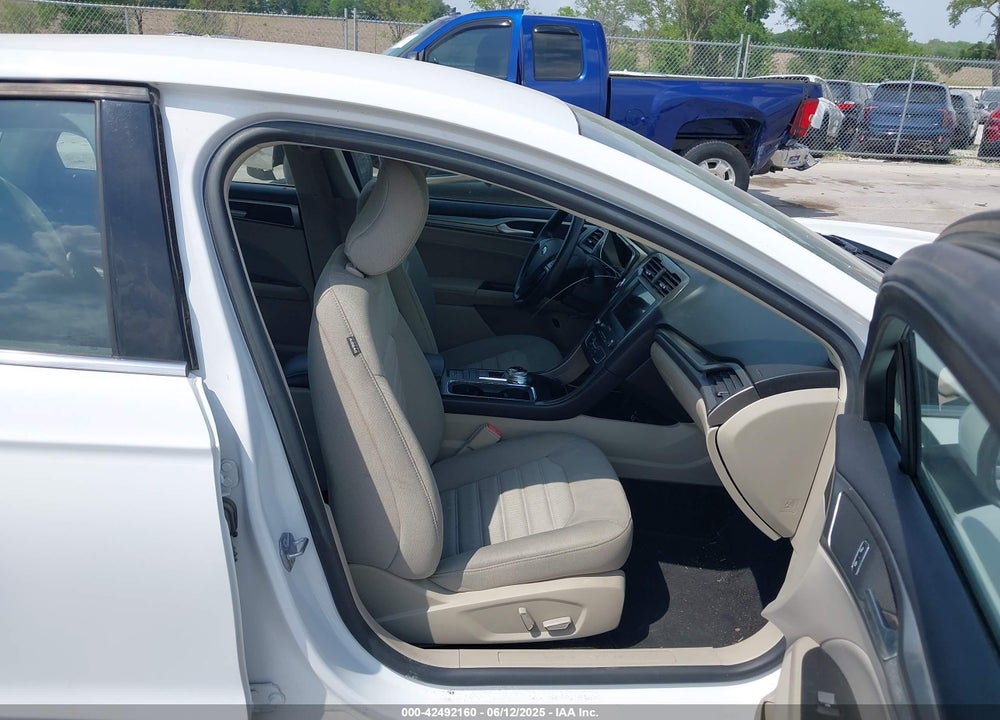 2019 FORD FUSION HYBRID VIN: 3FA6P0LU5KR226337