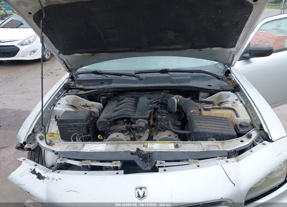 2008 DODGE CHARGER VIN: 2B3KA33G38H158406
