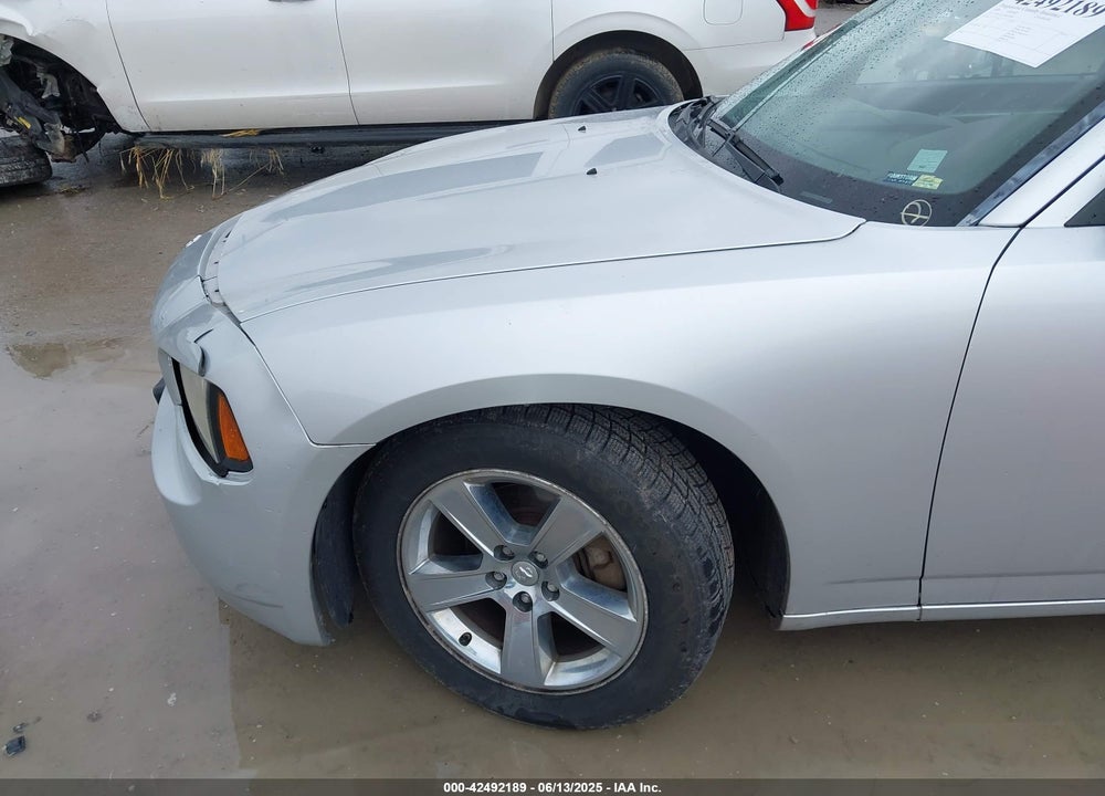2008 DODGE CHARGER VIN: 2B3KA33G38H158406