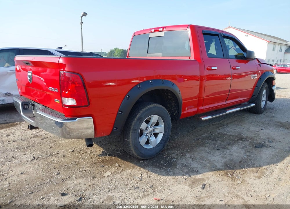 2017 RAM 1500 SLT 4X4 6'4 BOX VIN: 1C6RR7GG2HS583512