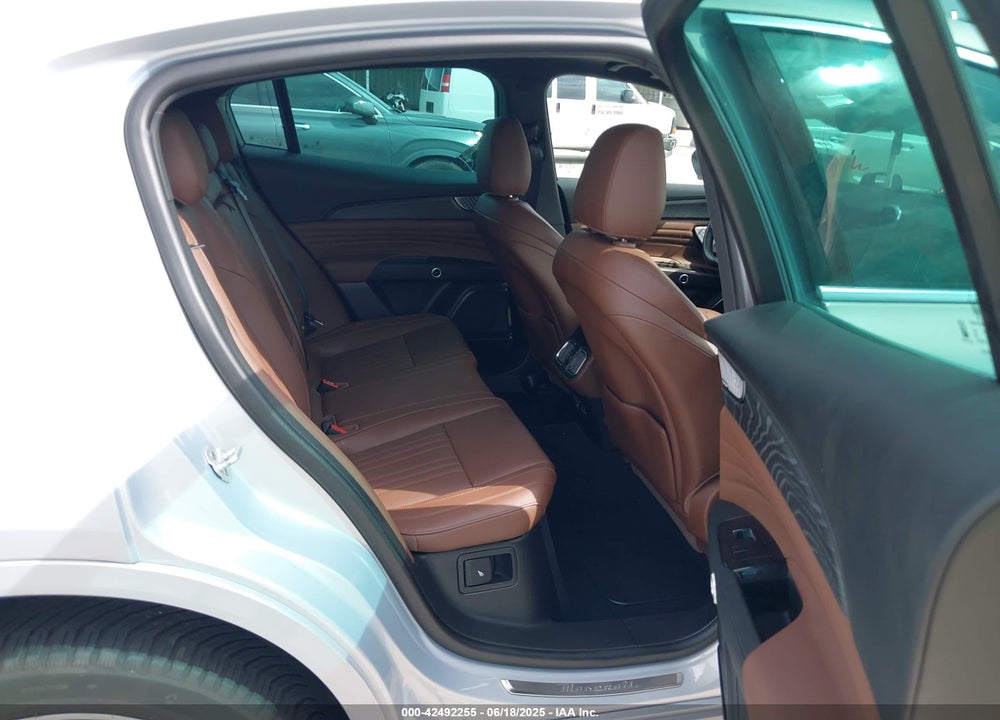 2024 MASERATI GRECALE VIN: ZN6PMDAA2R7447725