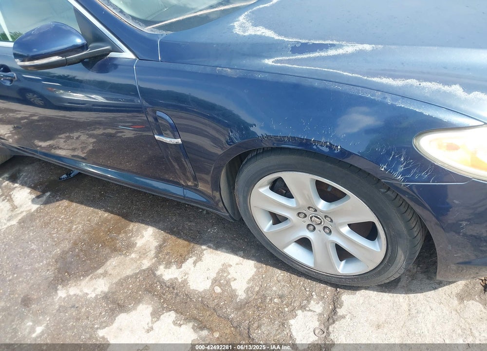 2011 JAGUAR XF VIN: SAJWA0FB1BLR87226