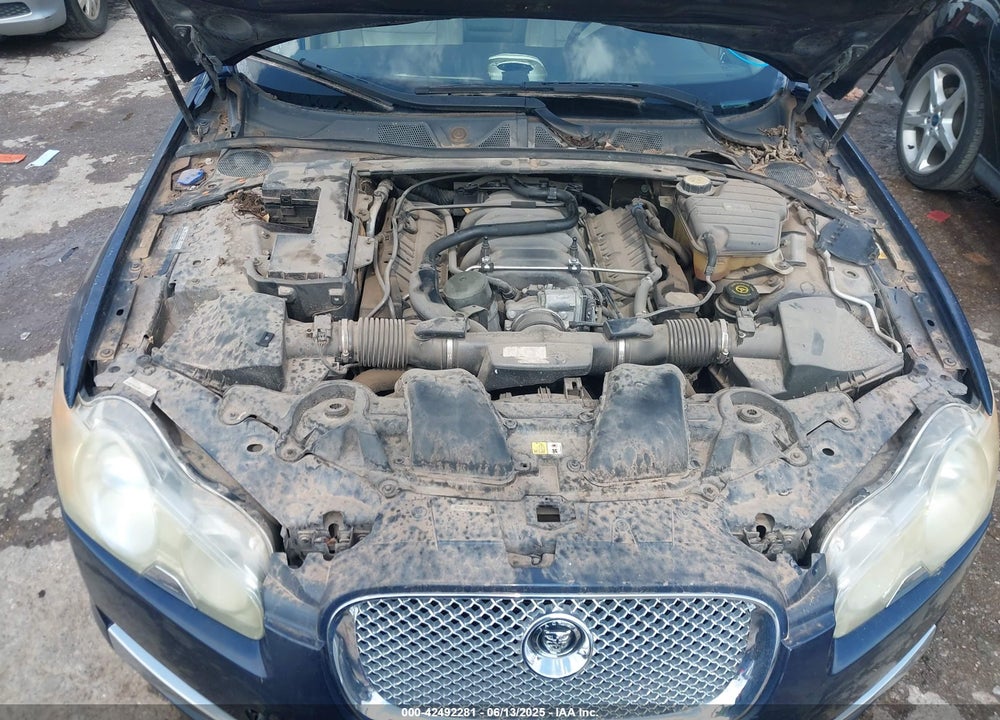 2011 JAGUAR XF VIN: SAJWA0FB1BLR87226