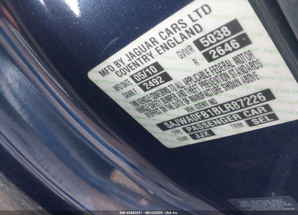 2011 JAGUAR XF VIN: SAJWA0FB1BLR87226