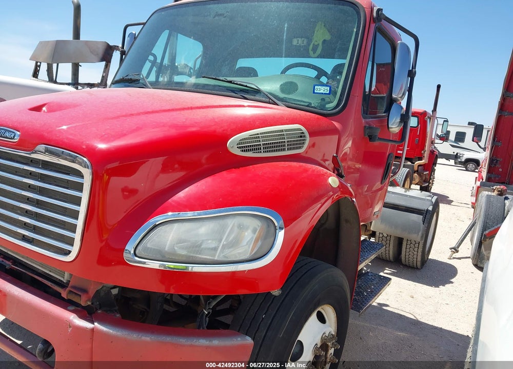 2006 FREIGHTLINER M2 106 MEDIUM DUTY VIN: 1FUBCYDJ66HV67124