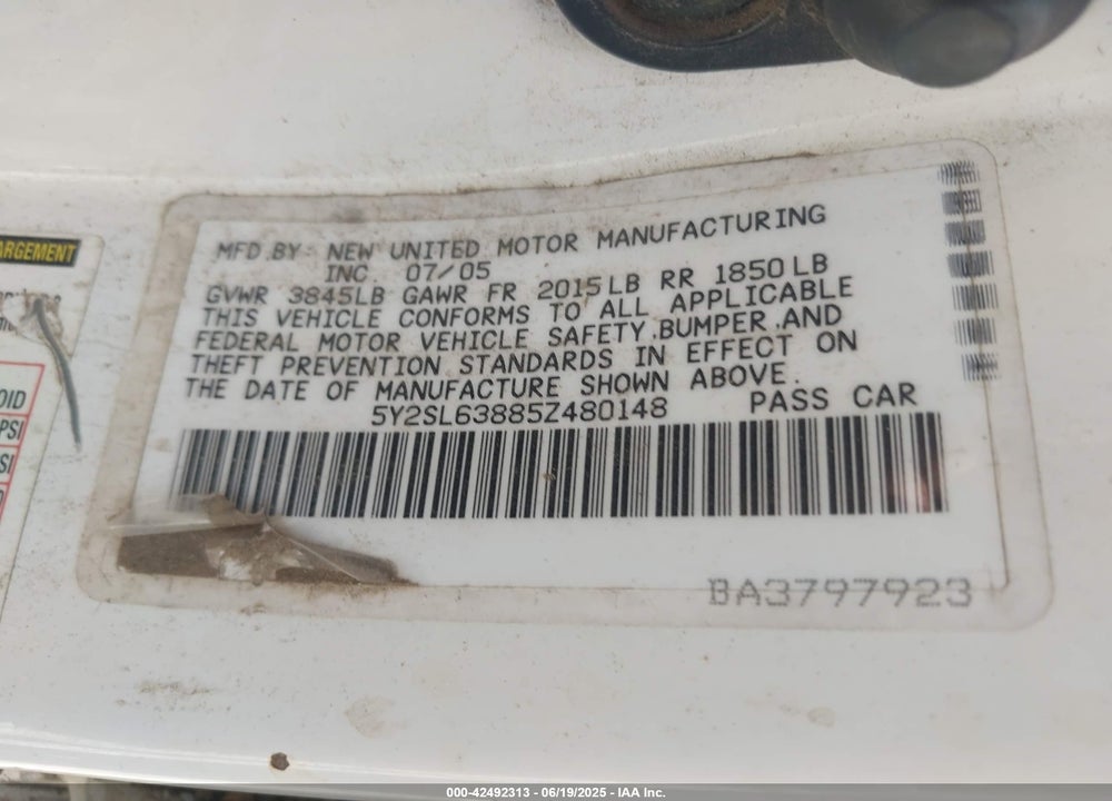 2005 PONTIAC VIBE VIN: 5Y2SL63885Z480148