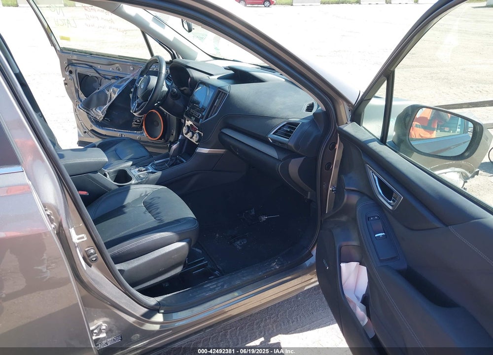 2020 SUBARU FORESTER VIN: JF2SKAUC5LH516116