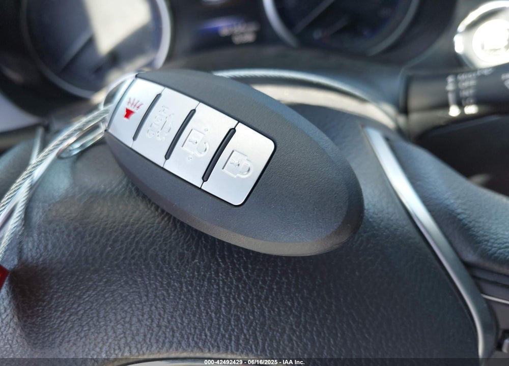2018 INFINITI Q60 VIN: JN1EV7EK5JM343104