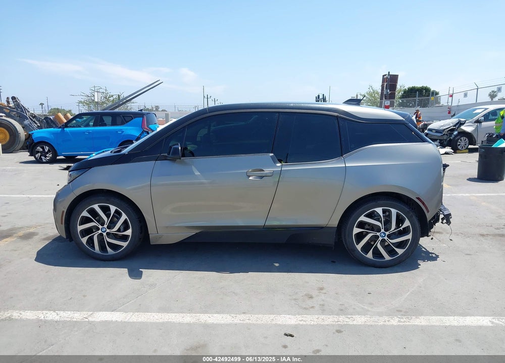 2016 BMW I3 VIN: WBY1Z4C54GV506225