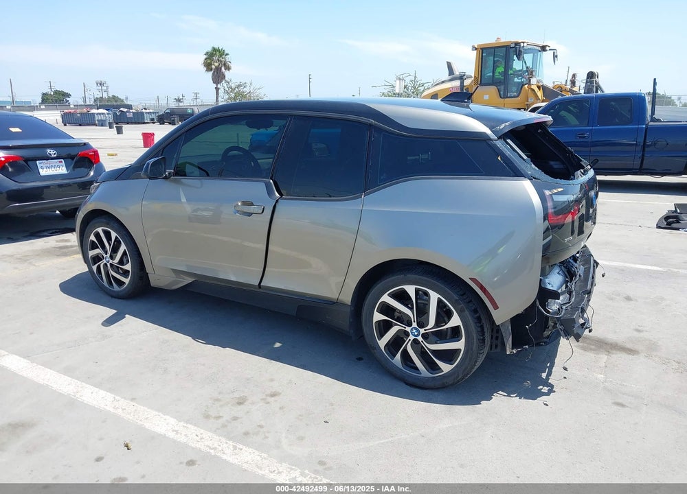 2016 BMW I3 VIN: WBY1Z4C54GV506225