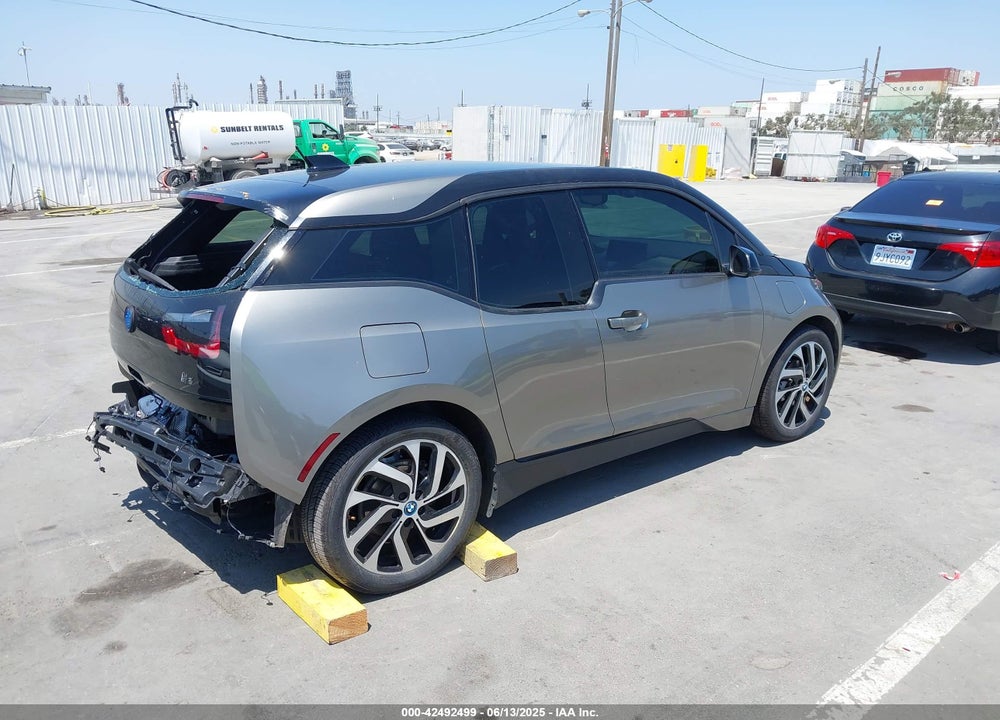 2016 BMW I3 VIN: WBY1Z4C54GV506225