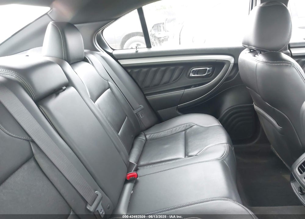 2015 FORD TAURUS VIN: 1FAHP2H88FG155468