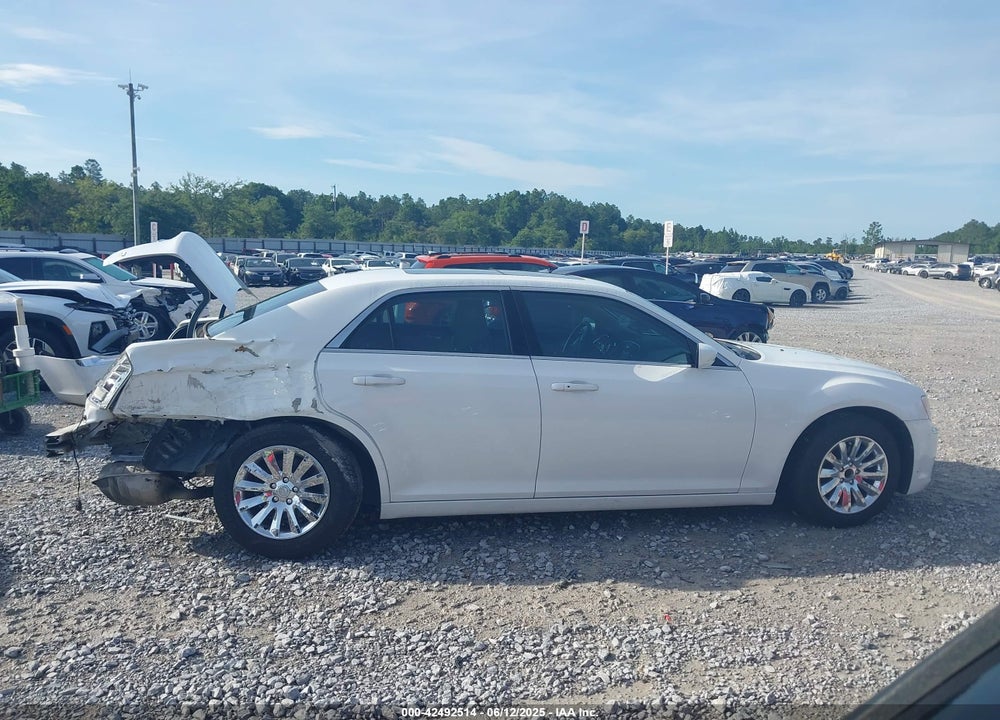 2014 CHRYSLER 300 VIN: 2C3CCAAG7EH164407