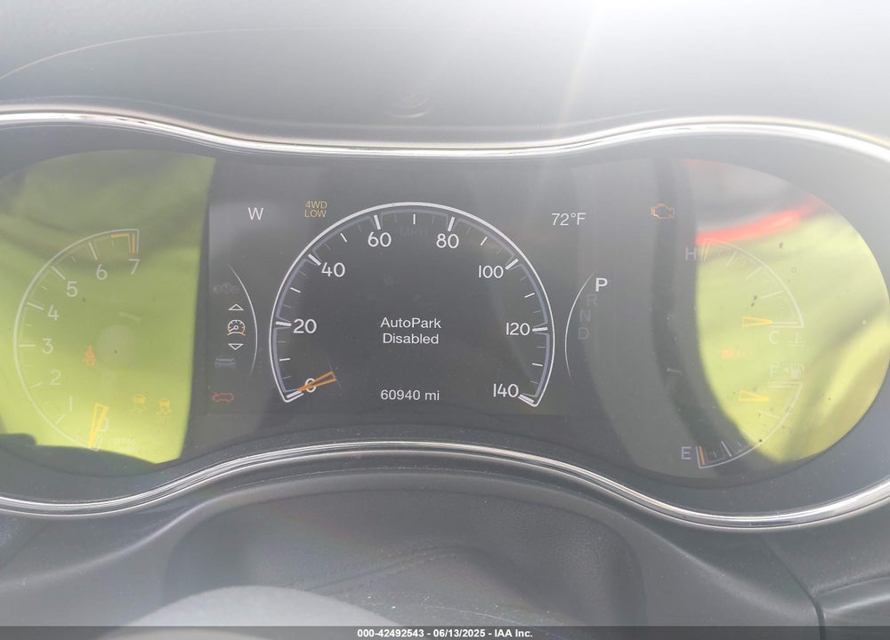 2020 JEEP GRAND CHEROKEE VIN: 1C4RJFBG3LC233195