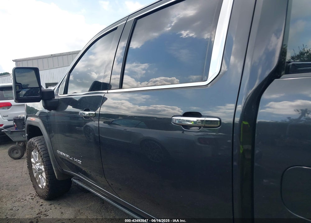 2020 GMC SIERRA 2500HD 4WD  STANDARD BED DENALI VIN: 1GT49REY6LF114922