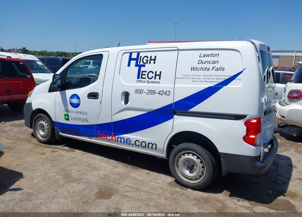 2015 NISSAN NV200 SV VIN: 3N6CM0KN2FK704449
