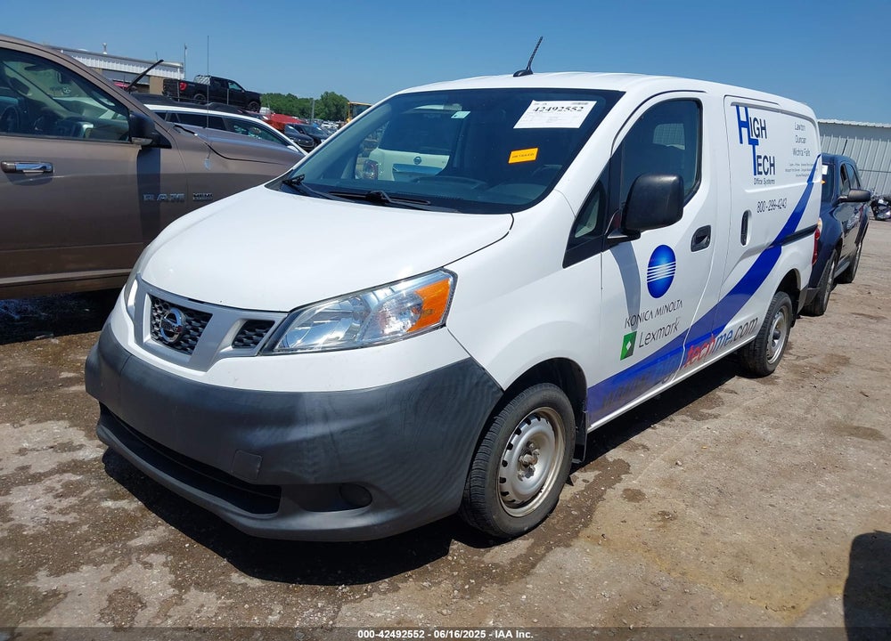 2015 NISSAN NV200 SV VIN: 3N6CM0KN2FK704449