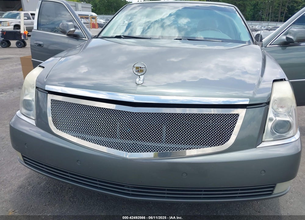 2006 CADILLAC DTS VIN: 1G6KD57Y66U181096