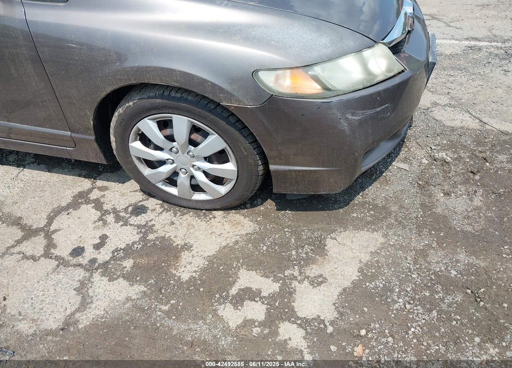 2010 HONDA CIVIC VIN: 2HGFA1F57AH580295