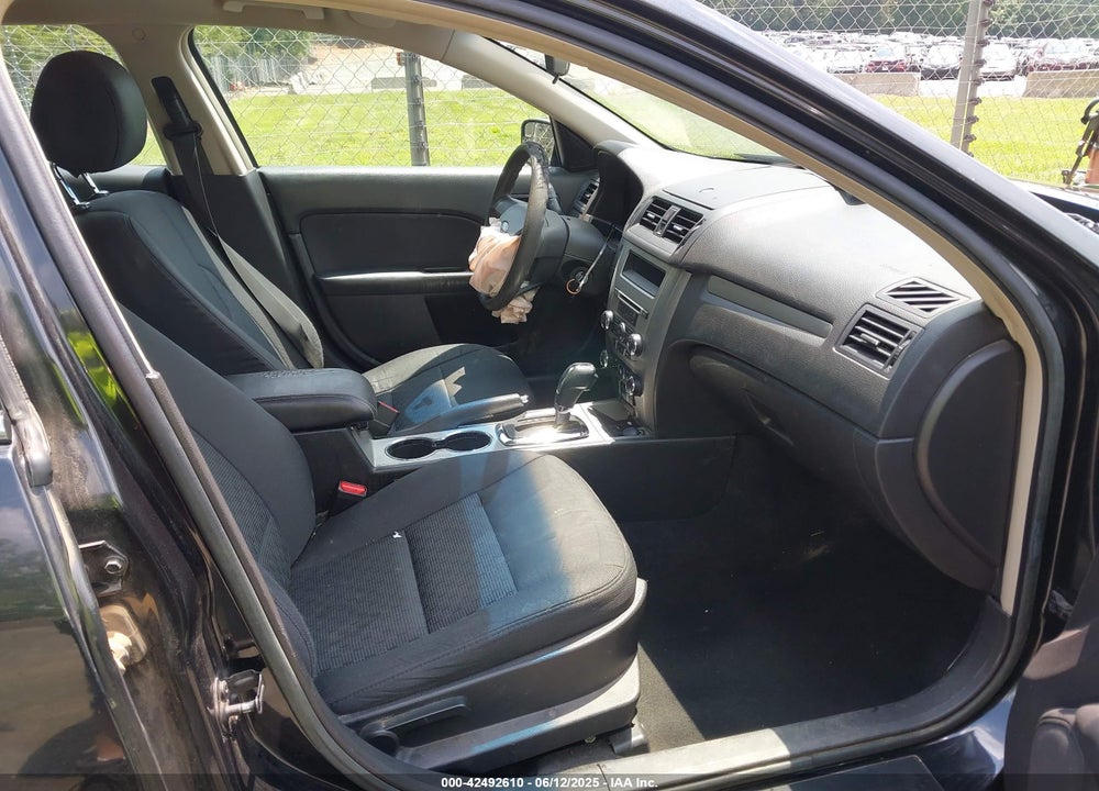 2012 FORD FUSION VIN: 3FAHP0HA0CR402610