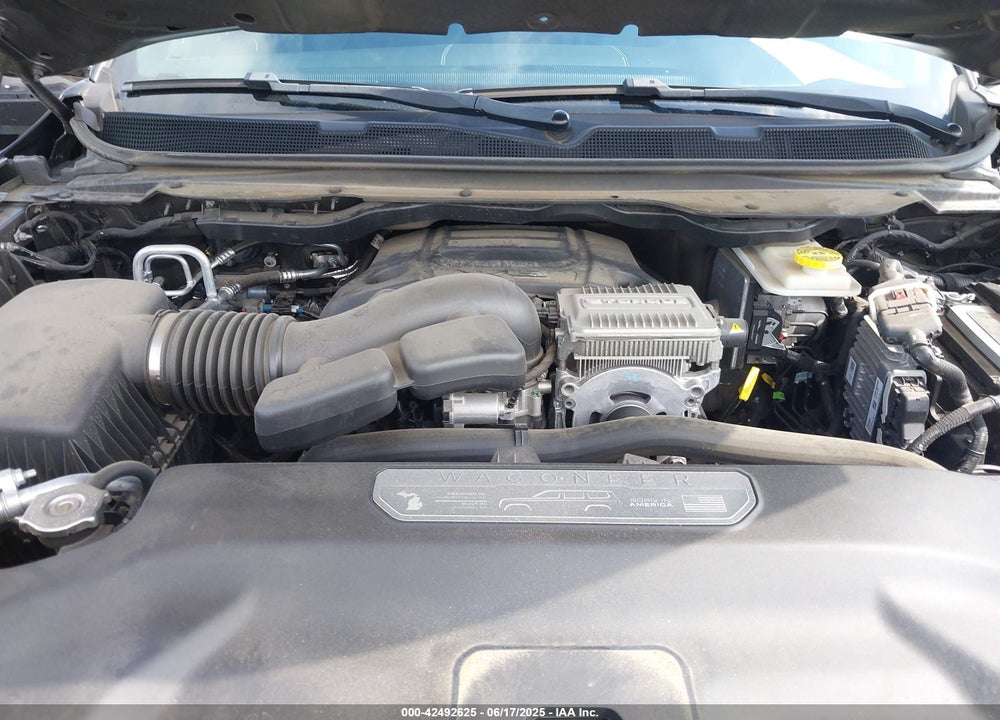 2022 JEEP WAGONEER VIN: 1C4SJVBT1NS135171
