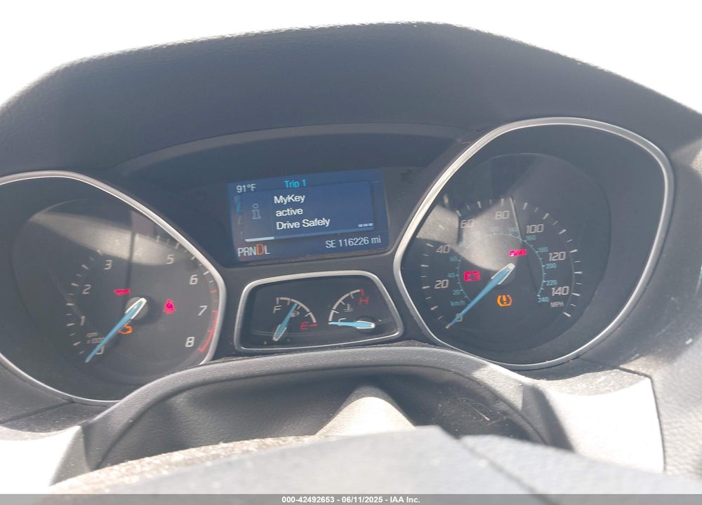 2014 FORD FOCUS VIN: 1FADP3F27EL371675
