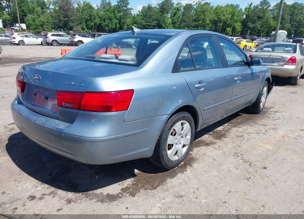 2010 HYUNDAI SONATA VIN: 5NPET4AC6AH639226