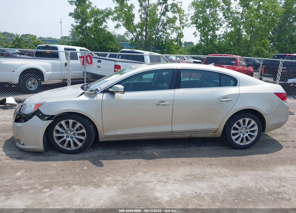 2013 BUICK LACROSSE VIN: 1G4GC5E33DF293736