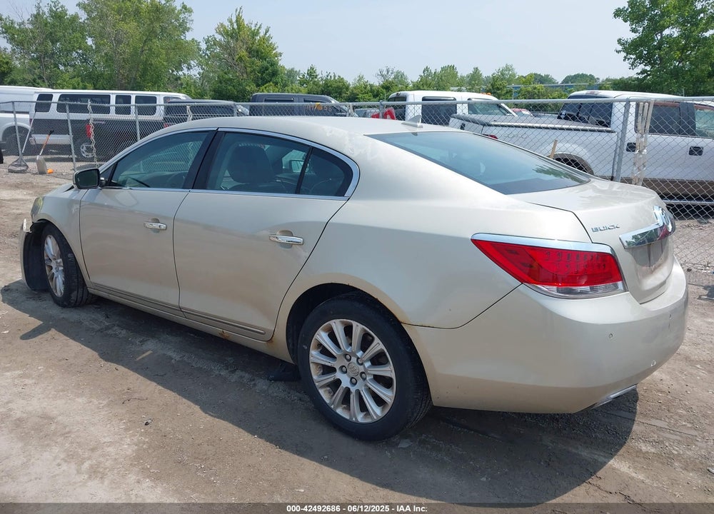 2013 BUICK LACROSSE VIN: 1G4GC5E33DF293736