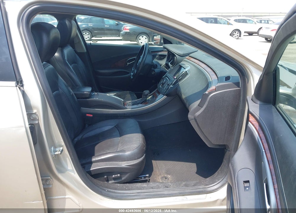 2013 BUICK LACROSSE VIN: 1G4GC5E33DF293736