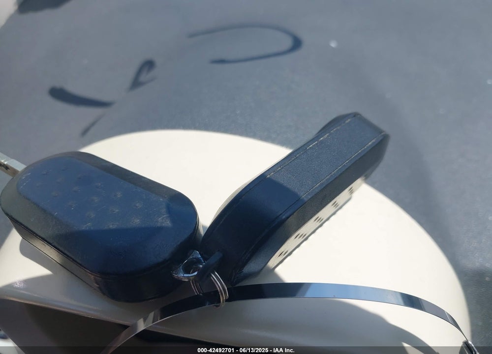 2013 FIAT 500C VIN: 3C3CFFER9DT713322