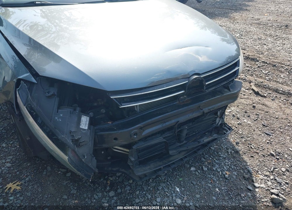 2015 VOLKSWAGEN JETTA VIN: 3VWLA7AJ2FM263362