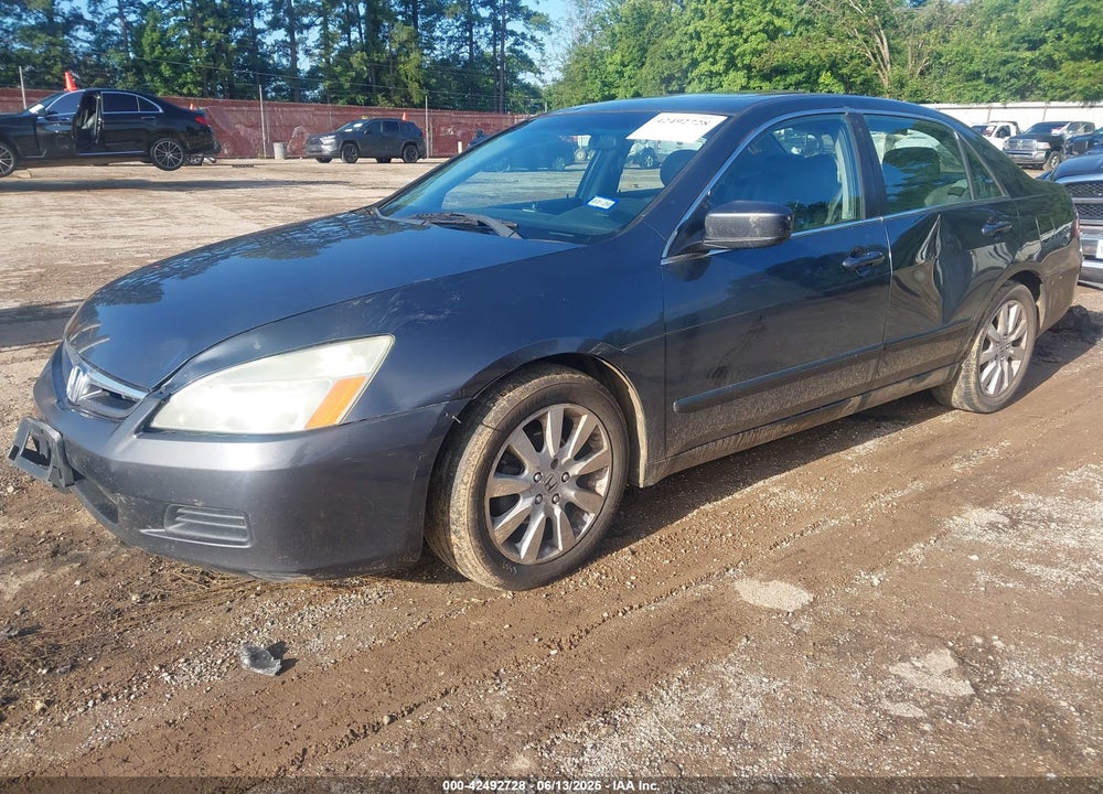 2007 HONDA ACCORD 3.0 EX VIN: 1HGCM66597A049565