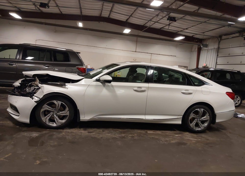 2018 HONDA ACCORD VIN: 1HGCV1F51JA188533