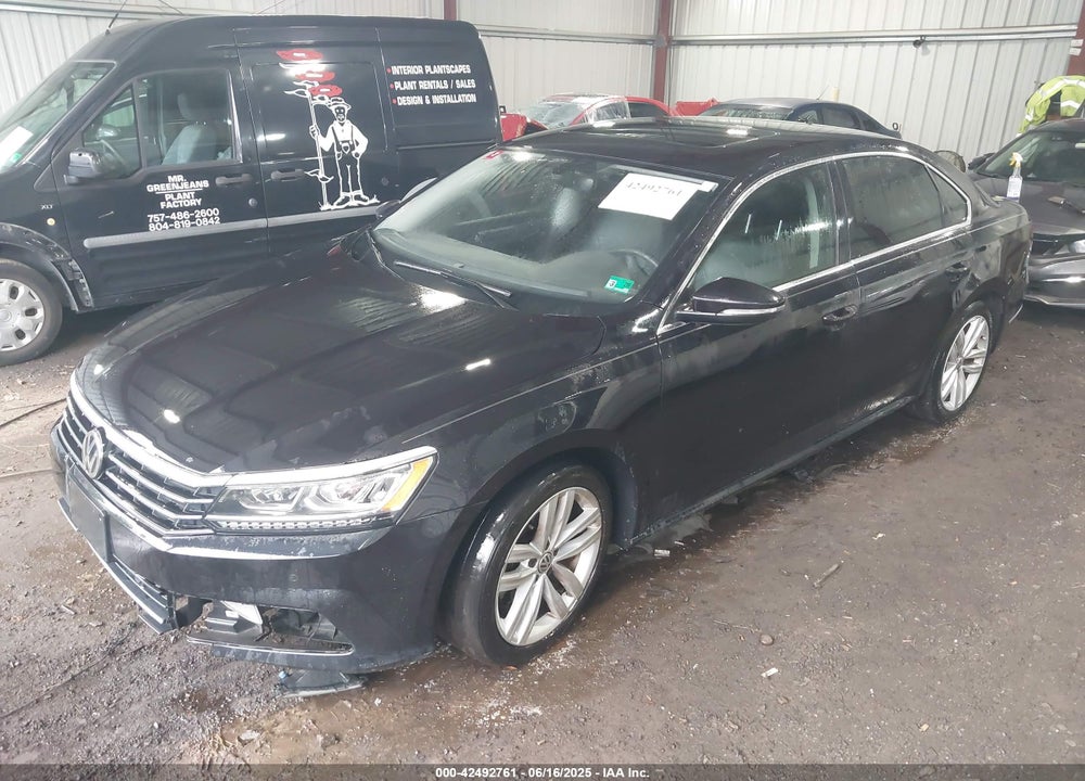 2018 VOLKSWAGEN PASSAT VIN: 1VWBA7A38JC032988
