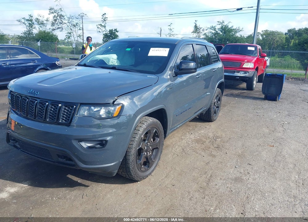 2018 JEEP GRAND CHEROKEE VIN: 1C4RJFAG7JC394051