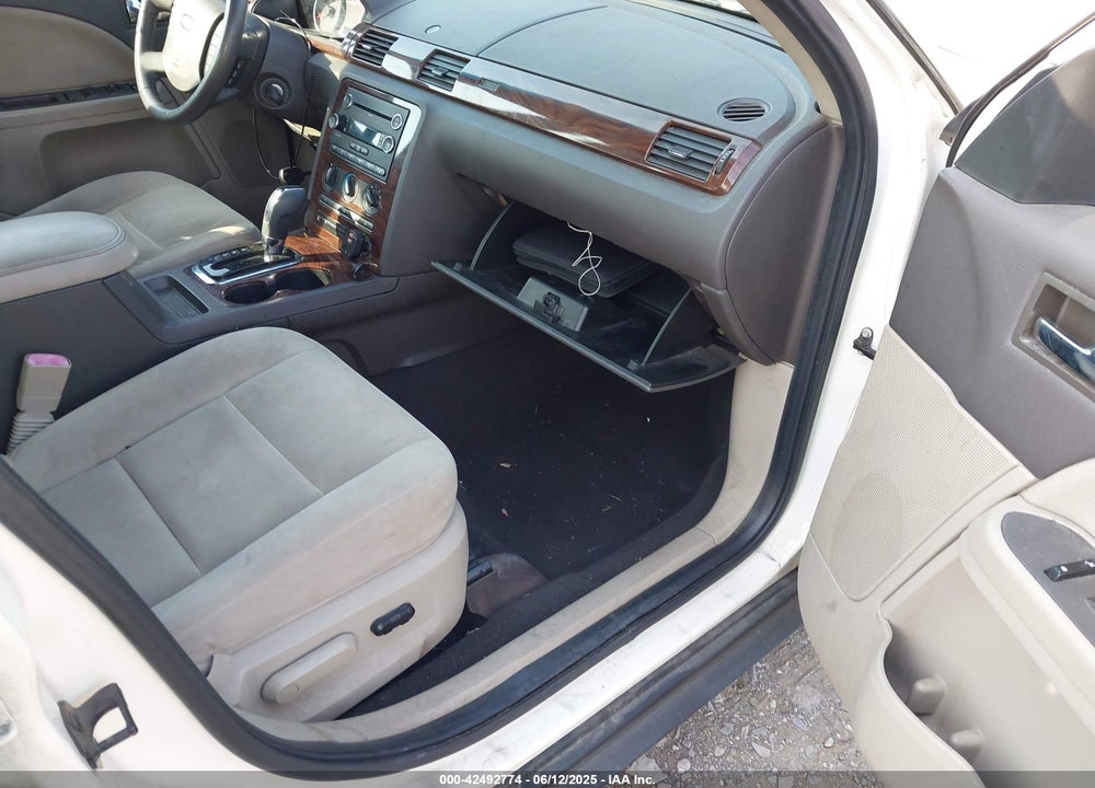 2009 FORD TAURUS SE VIN: 1FAHP23W19G113914