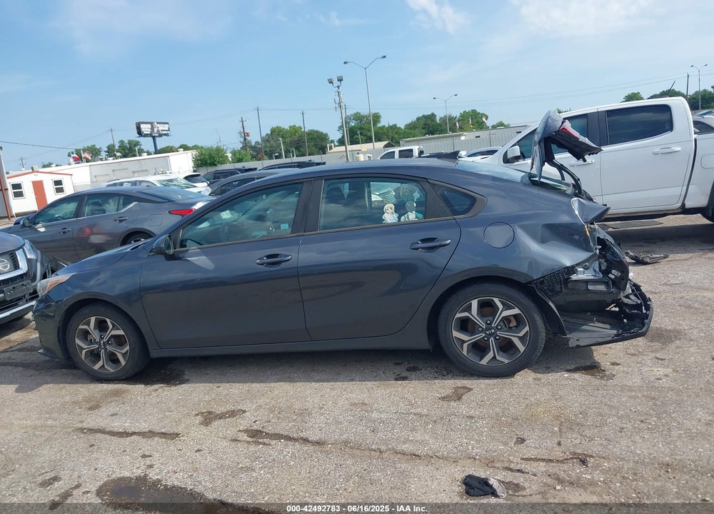 2019 KIA FORTE VIN: 3KPF24AD9KE068689