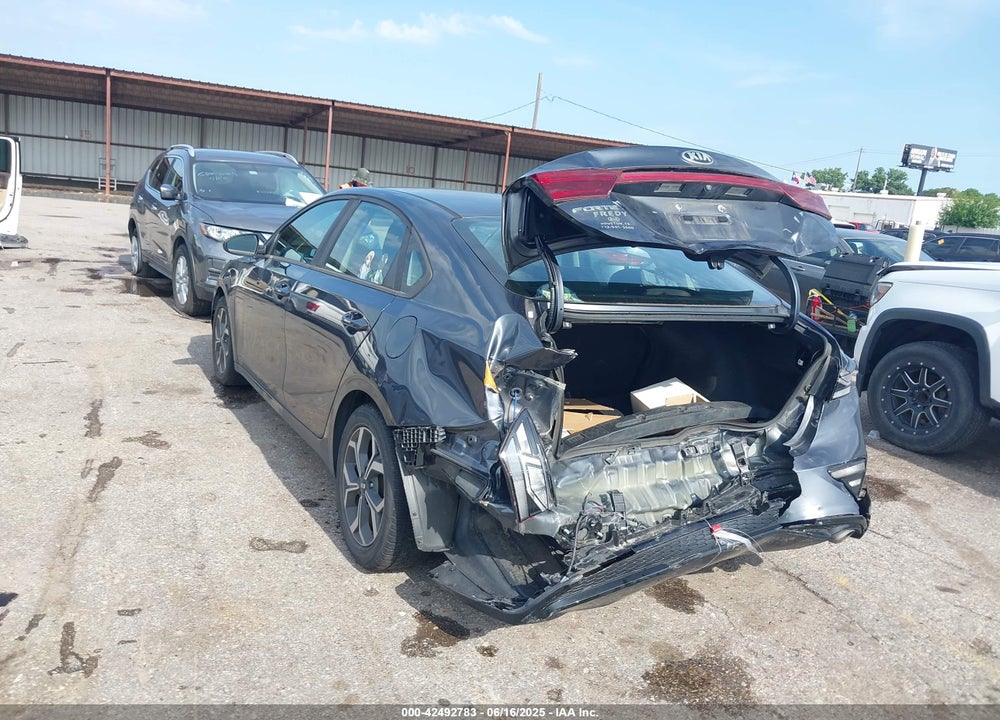 2019 KIA FORTE VIN: 3KPF24AD9KE068689
