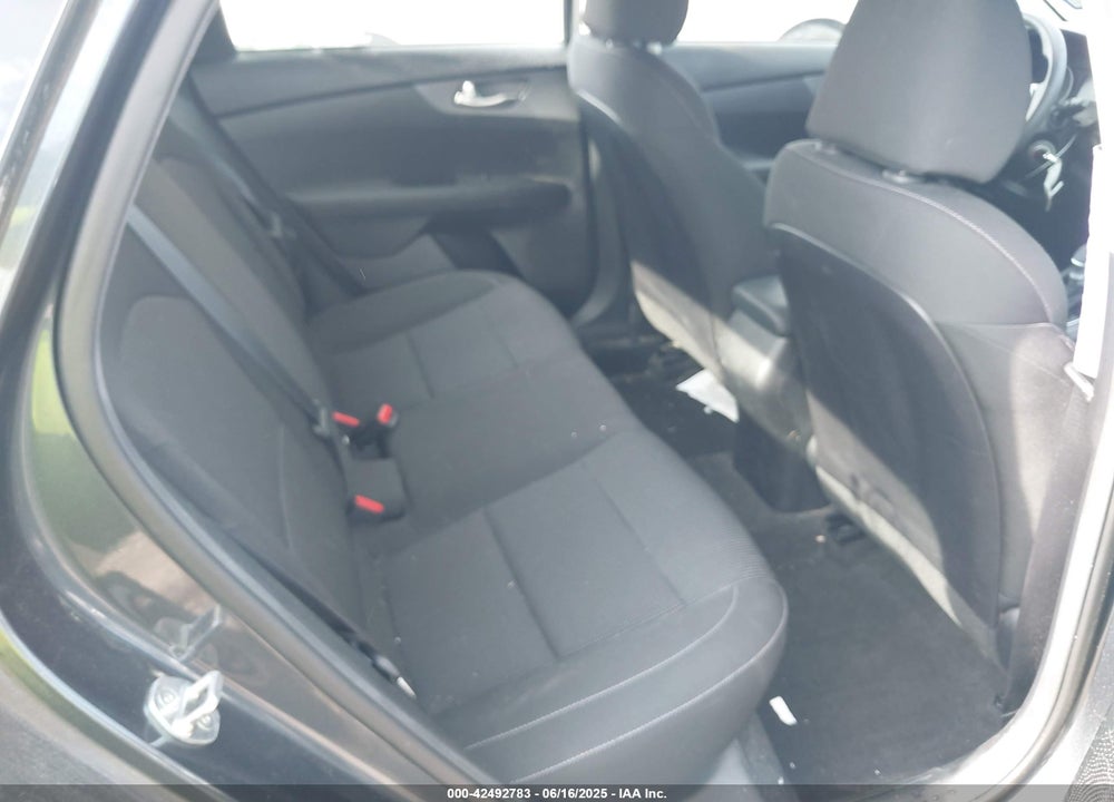 2019 KIA FORTE VIN: 3KPF24AD9KE068689