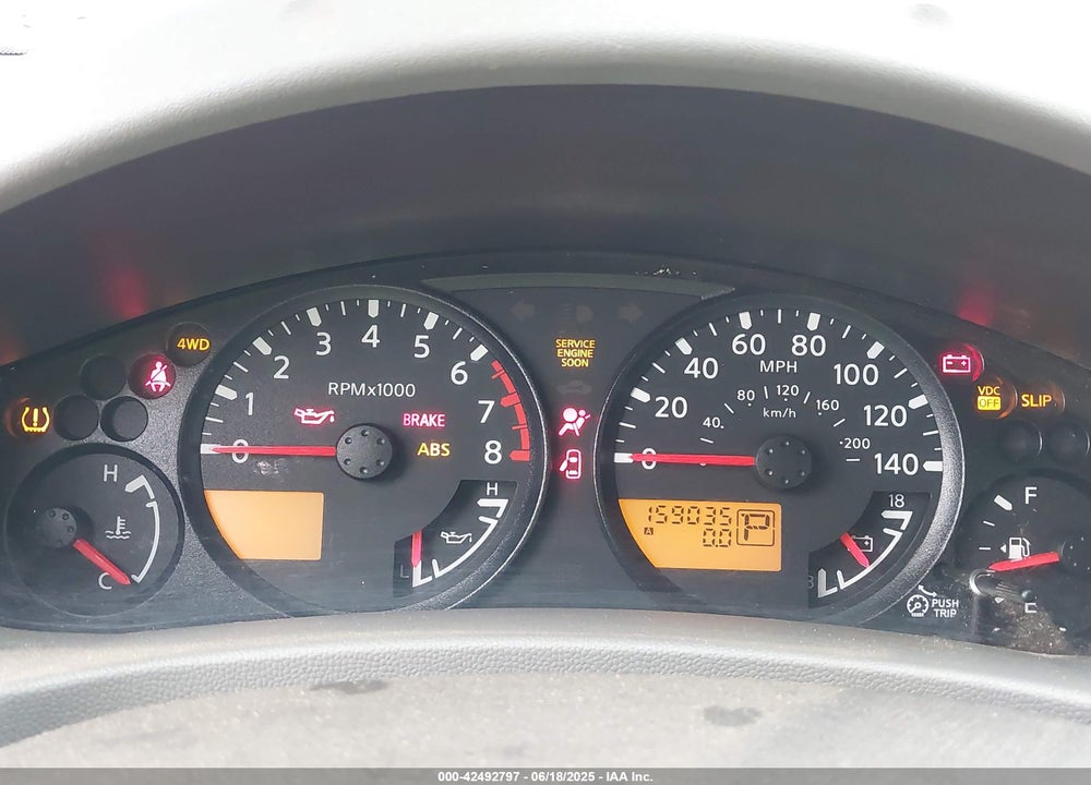 2010 NISSAN XTERRA VIN: 5N1AN0NW1AC504846