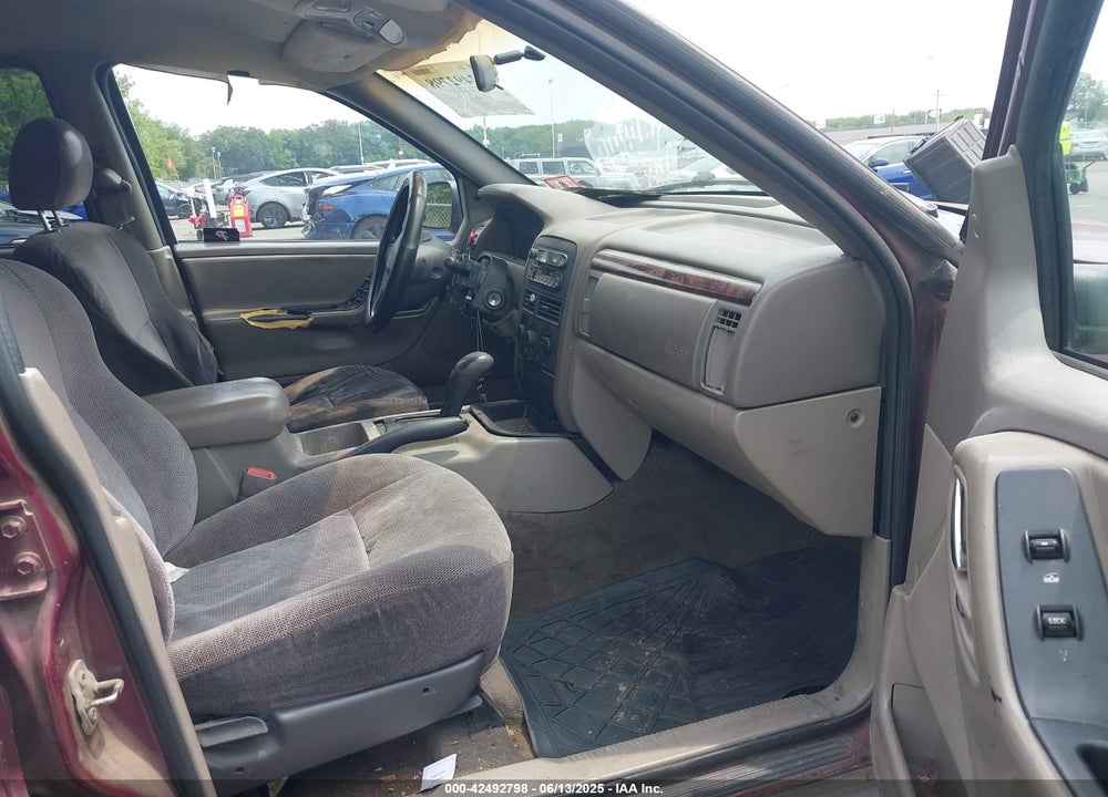 2000 JEEP GRAND CHEROKEE VIN: 1J4GW48S2YC288439