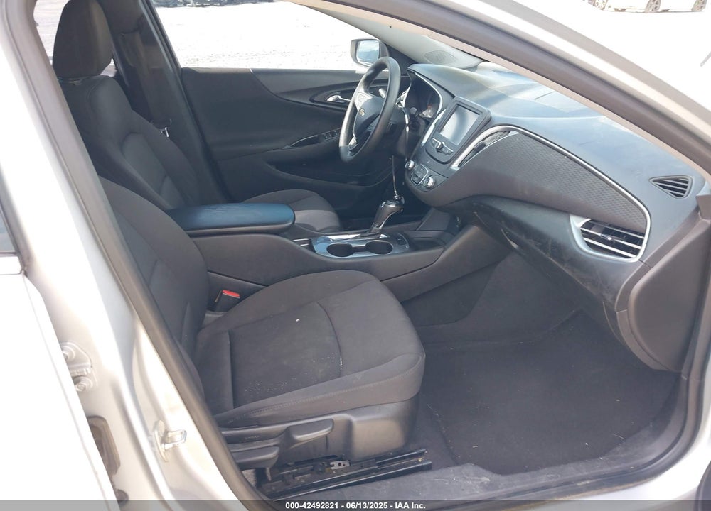 2017 CHEVROLET MALIBU LS VIN: 1G1ZB5ST0HF197212