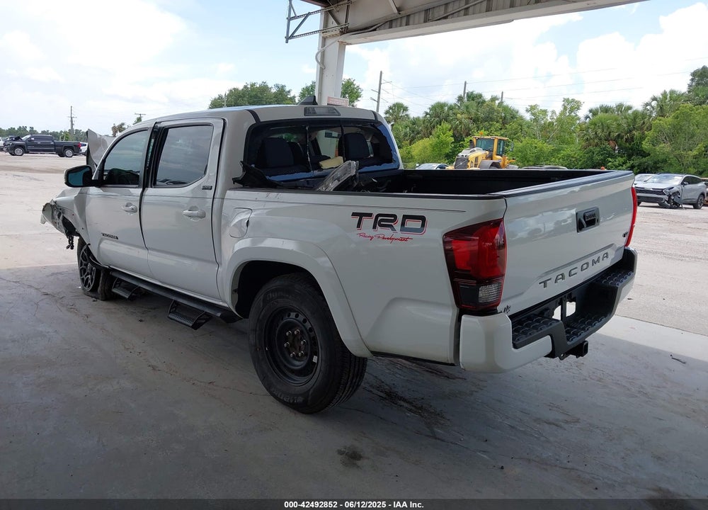 2022 TOYOTA TACOMA VIN: 3TMAZ5CN2NM163171
