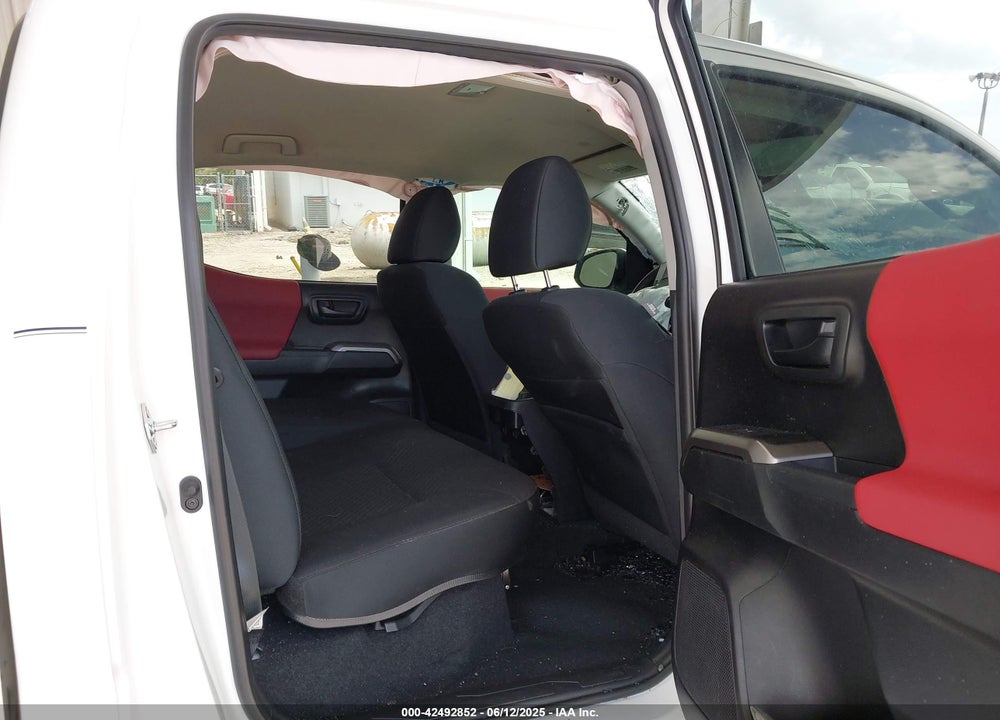 2022 TOYOTA TACOMA VIN: 3TMAZ5CN2NM163171