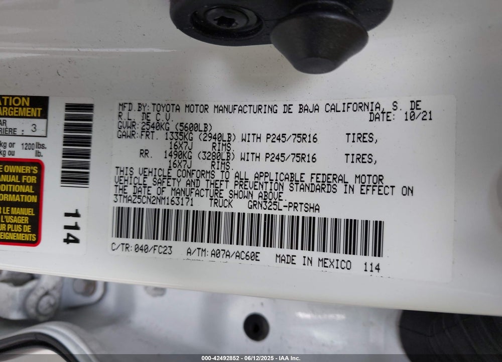 2022 TOYOTA TACOMA VIN: 3TMAZ5CN2NM163171