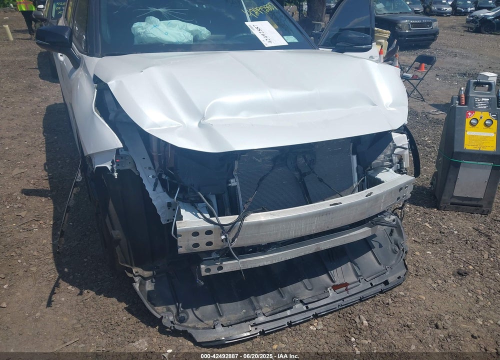 2024 TOYOTA HIGHLANDER VIN: 5TDKDRBH0RS548417