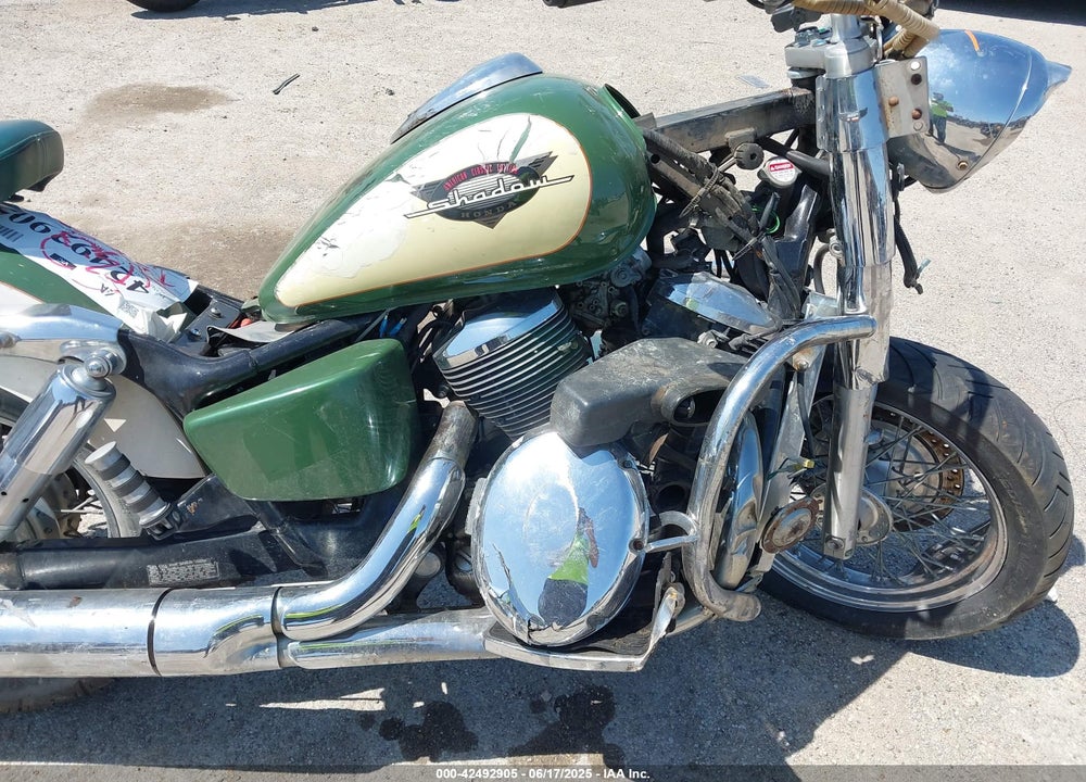 1999 HONDA VT750 CD2 VIN: JH2RC4462XM100258