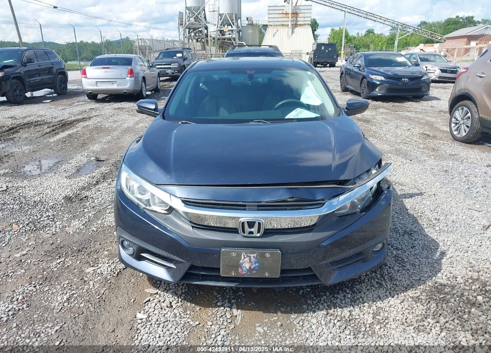 2017 HONDA CIVIC VIN: 19XFC1F35HE014777