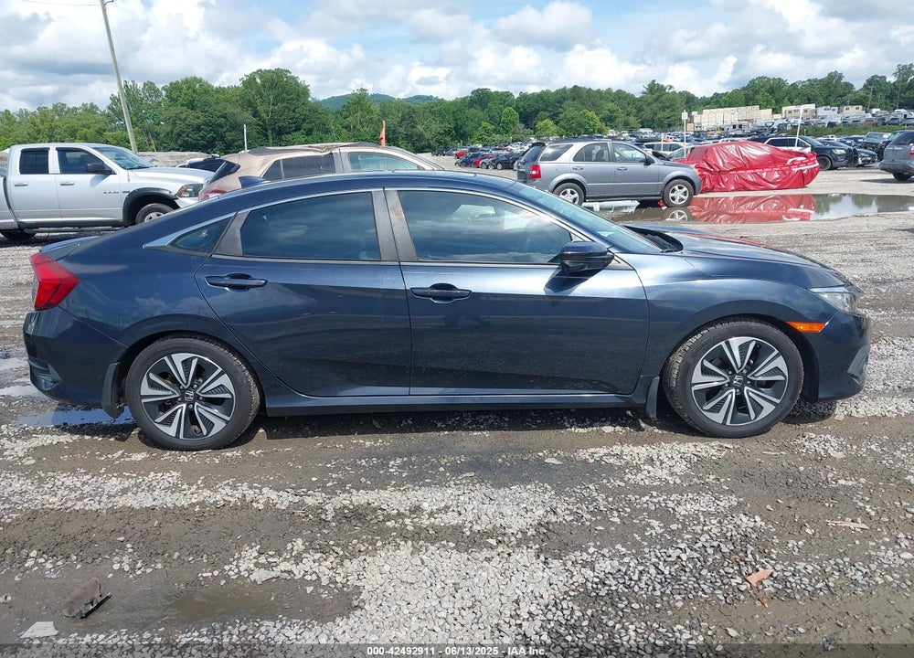2017 HONDA CIVIC VIN: 19XFC1F35HE014777